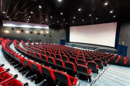 Кинотеатр "Мадагаскар", расположенный в многофункциональном жилом комплексе "SUNRISE CITY" г. Набережные Челны